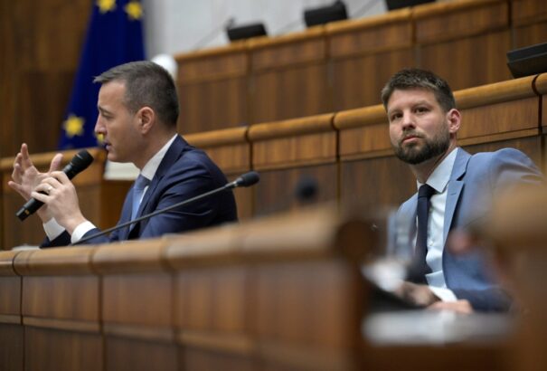 Matovič kimondta: Šimečka a Hlasszal kormányozna, de az SaS ezt elutasítja