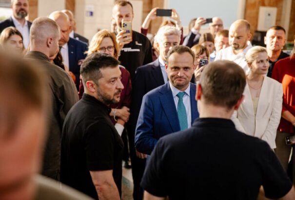 Péntektől közvetlen vasúti összeköttetést indul Pozsonyból Ungvárra