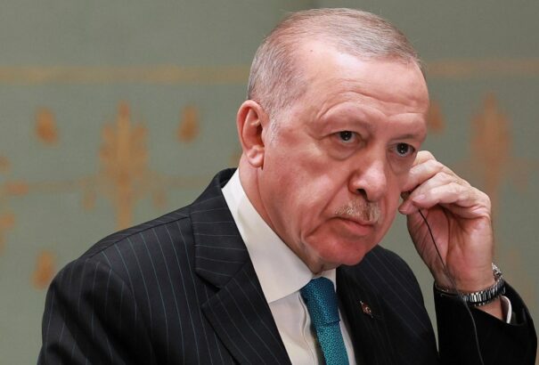 Erdoğan: Még nincsenek meg a feltételek az ukrán-orosz csúcstalálkozóhoz
