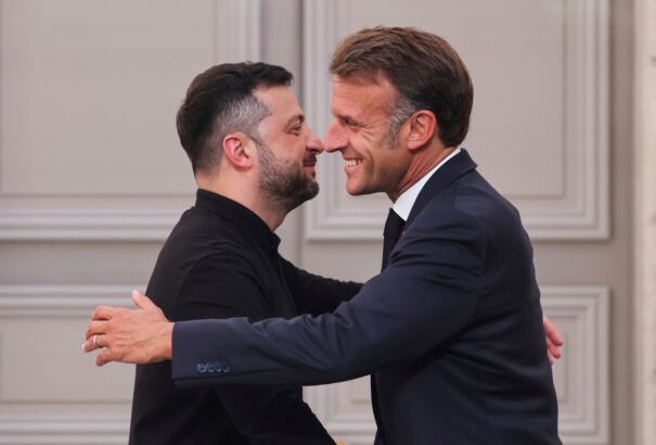 Macron: 26 ország kész csapatokat küldeni a háború utáni Ukrajnába