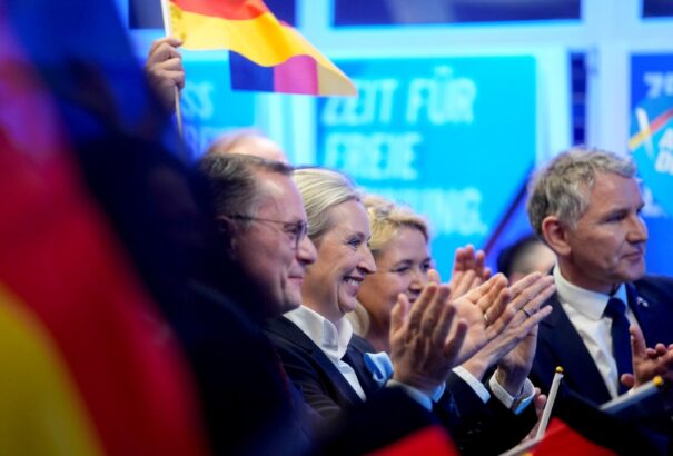 Németországban szárnyal az AfD, Merz kancellár népszerűsége padlót fogott