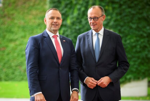 Karol Nawrocki Berlinben: Háborús jóvátétel és orosz fenyegetés a tárgyalóasztalon