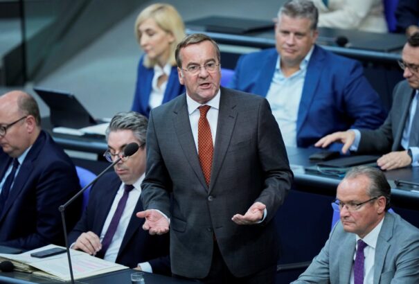 A német védelmi miniszter elbagatellizálta az európai drónfal ötletét