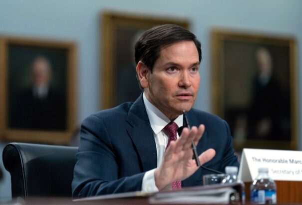 Financial Times: Washington kihátrál a „dezinformáció” elleni európai szövetségből