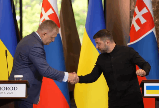 Zelenszkij-Fico találkozó: „A békének nincs alternatívája” – a pragmatikus együttműködést hangoztatták az országvezetők