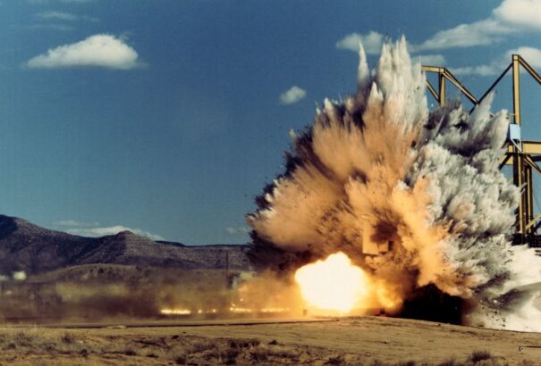 Újabb akadályba ütközött az európai fegyvergyártás: kifogyott a TNT-ből