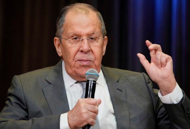 Lavrov szerint Trump elismerte, hogy a NATO-bővítés vezetett a háborúhoz