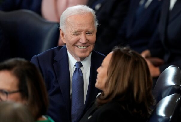 Az amerikai progresszívok a britek szlovákiai módszerével befolyásolnák az amerikai választások kimenetelét