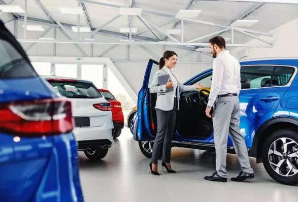 A vállalkozók visszaélnek az autóvásárlás utáni ÁFA-visszaigényléssel. Így módosítják a rendszert