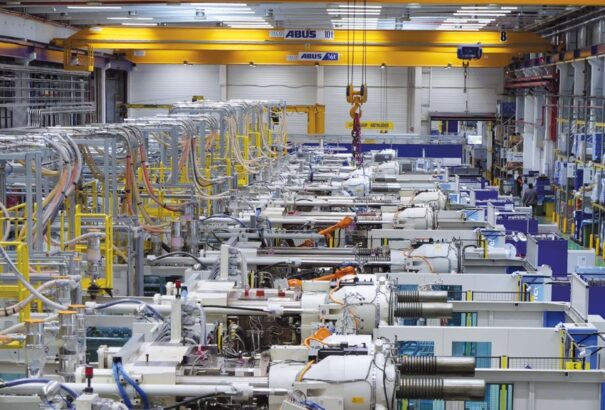 Leépítés a szlovákiai autóiparban: a Hella is csökkenti az állományt