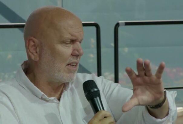 Augusztusban rekordösszegű adósságot halmoztak fel a csődbe ment cégek Szlovákiában. Világiék érdekeltsége is köztük van