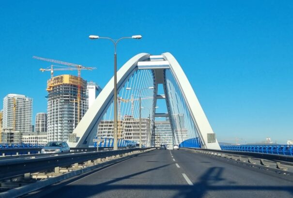 Hatalmas, 2. világháborús bombát találtak Pozsonyban. Kiürítik a fél belvárost