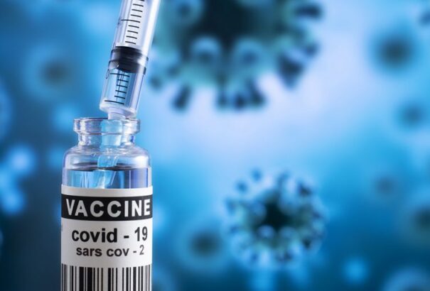 Elindult a regisztráció az új COVID-19 elleni oltásra