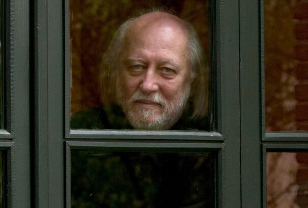 Megszólalt a Nobel-díjas Krasznahorkai László: Nyugodt vagyok és ideges egyszerre