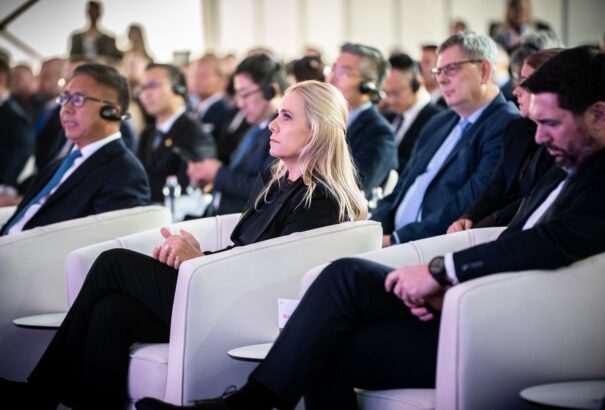 Denisa Saková: A kormány mindent megtesz azért, hogy az R7-est egészen Érsekújvárig kiépítsék