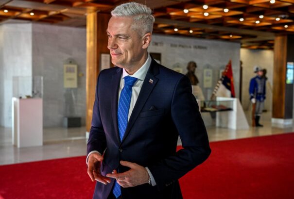 Ferenčáknak és Šutaj Eštoknak „tisztáznia kell a Hlas jövőképét”