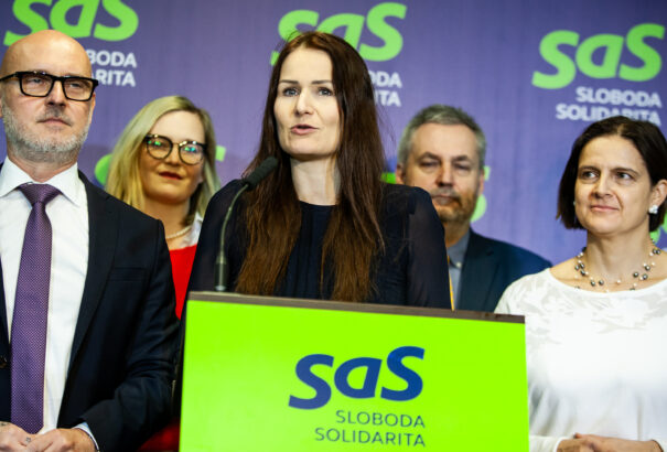 Gašpar az autóbalesete után a kerületi rendőrfőnököt hívta – az SaS politikai befolyást sejt az ügy mögött