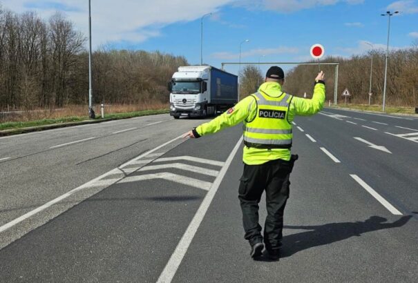 Autósok figyelem: A belügy nagyobb bírságokat és új szankciókat vezetne be