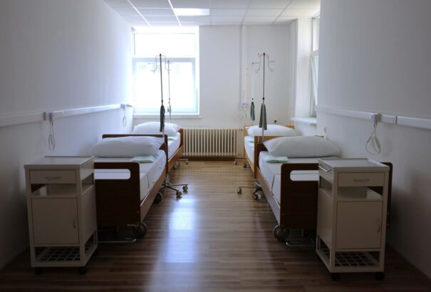 Az állam kevesebbet fizet: új modellt vezetnek be a szlovák egészségügyben