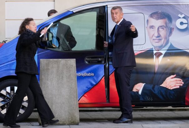 NMS-felmérés: A csehek többsége egy patrióta Babiš-kormányt akar