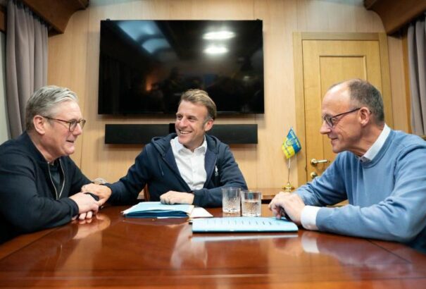 Budapesti csúcs: Az EU-s vezetők lobbizni fognak a részvételért