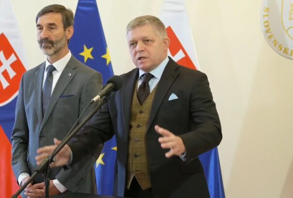 Fico össztűz alá veszi az uniós „zöld sarcot”: újraélesztené a V4-et és keményen fellépett Ukrajna támogatásával szemben