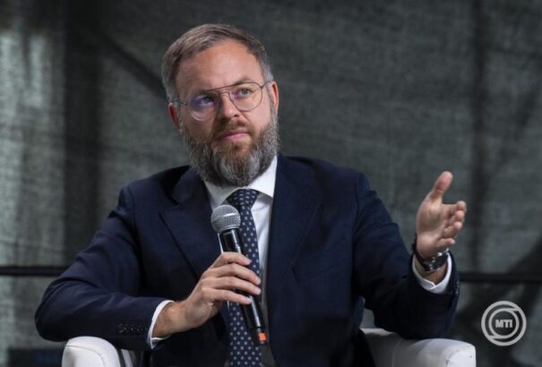 Orbán Balázs: Magyarország Csehországgal és Szlovákiával közösen tervez szövetséget, hogy megállítsa Brüsszel ukránpolitikáját