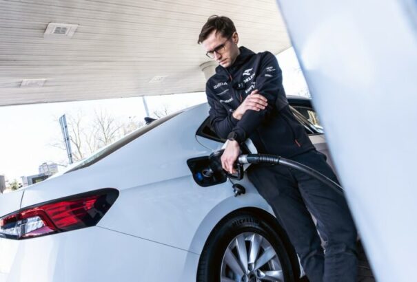 2831 kilométer egyetlen tankkal – új világrekord egy dízel Škodával!