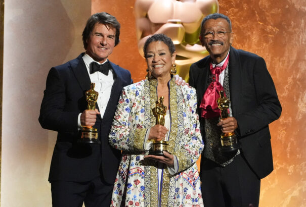 Négyszer jelölték, végül tiszteletbeli Oscar-díjat kapott Tom Cruise