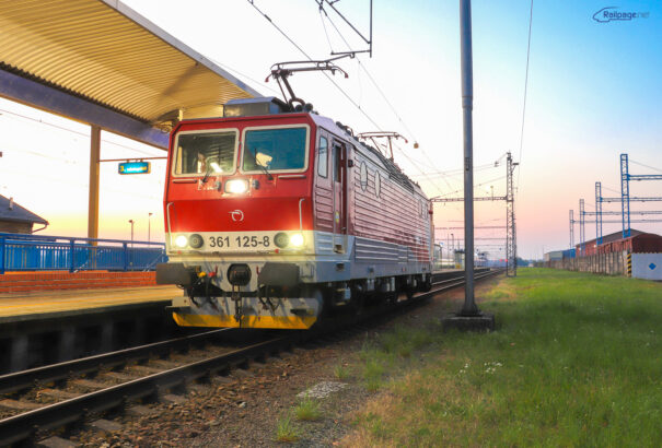 Bazini vonatbaleset: Ellenzéki össztűz zúdult a kormányra