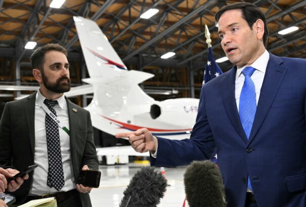 Rubio cáfolta Orbánt: Magyarország csak egy év szankciómentességet kapott az orosz kőolajra