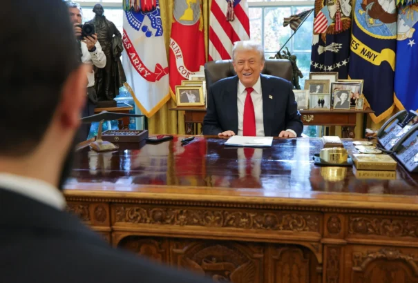 A svájciak aranyat és Rolex órát ajándékoztak Trumpnak, aki azonnal csökkentette a vámokat