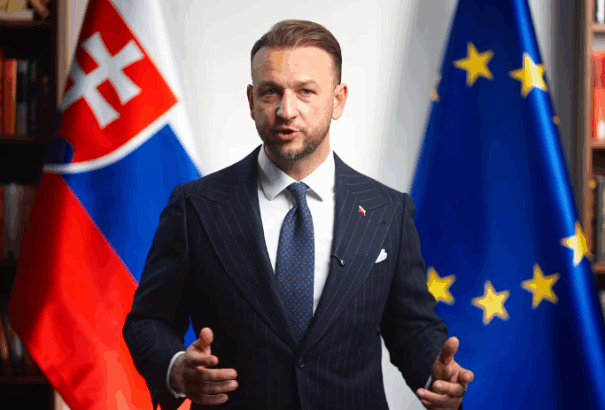 Šutaj Eštok: Demokráciánk csak olyan lesz, amilyenek mi magunk vagyunk