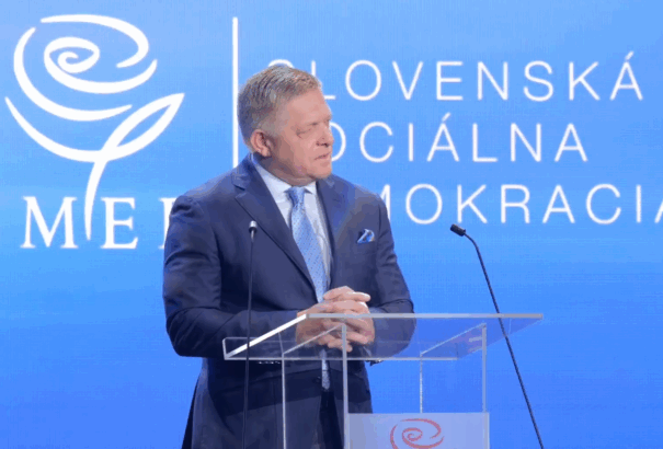 Fico Nyitrán: „A jó demokrácia az, amikor demokratikus választások alapján kormányoznak egy országot, és tisztelik egymást” 