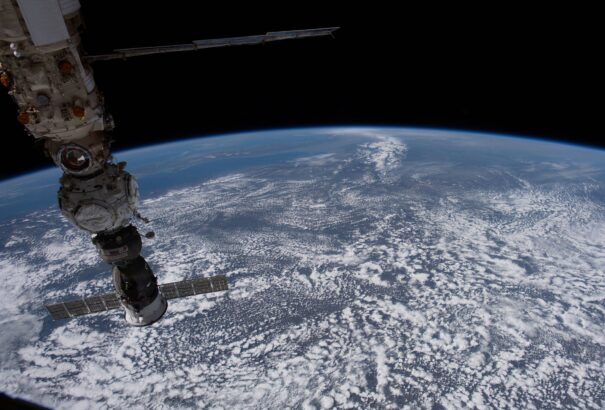 Fakul a Föld: a tudósok szerint bolygónk szó szerint sötétedik