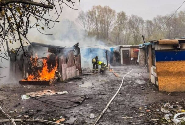 Halálos kunyhótűz a kassai Luník IX-ben – két gyermek életét vesztette