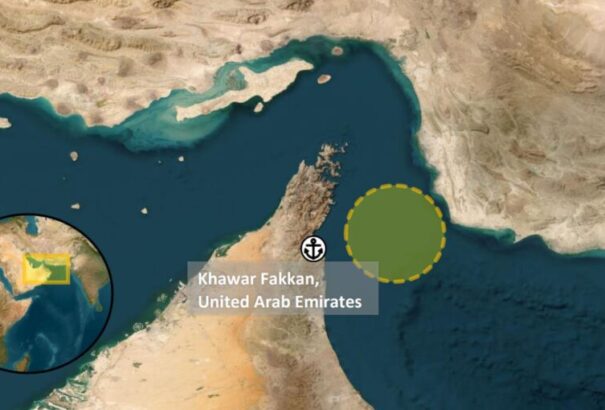 Iráni vizek felé kényszerítettek egy olajszállítót az Ománi-öbölben