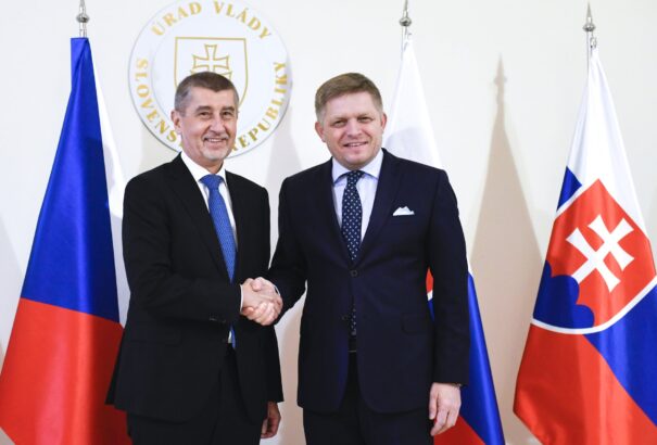 Fico: A cseh politika tönkretette a V4-et – most újraéledhet a visegrádi együttműködés