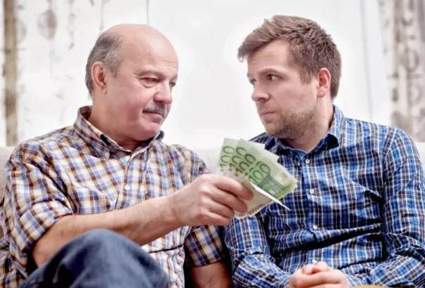 Felmérés: A szlovákiai polgárok negyede rokonoktól vagy ismerősöktől kér kölcsön