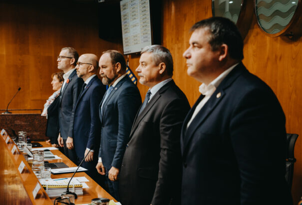 Egyhangúlag fogadták el Nagyszombat megye 2026-os költségvetését